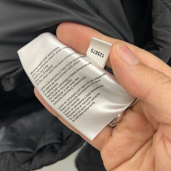 MICHAEL KORS Black Quilted Polyester Belted Hooded Winter Coat Size Small - Picture 6 of 9